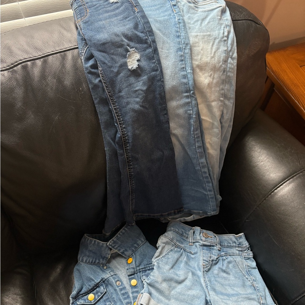 Stylish Denim Jeans and Jacket Set